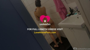 Sexy girlfriend knows how to take dick